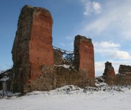 Legendinės Krėvos pilies bokšto griuvėsiai