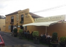 Senoviško interjero restoranas Carmen - puiki vieta pavalgyti